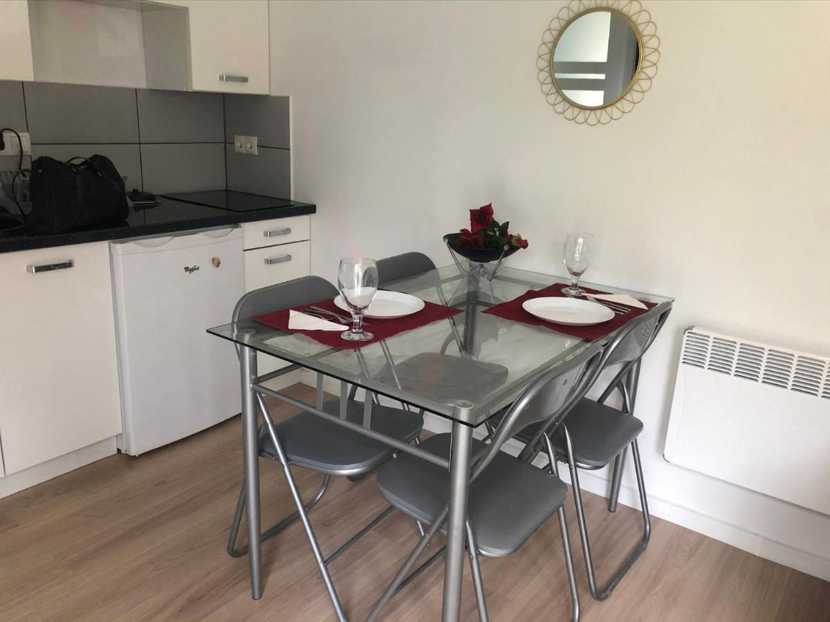 Wakacyjny Dom Na Wylacznosc "Apartament Le Soleil" Orzyny Ngoại thất bức ảnh